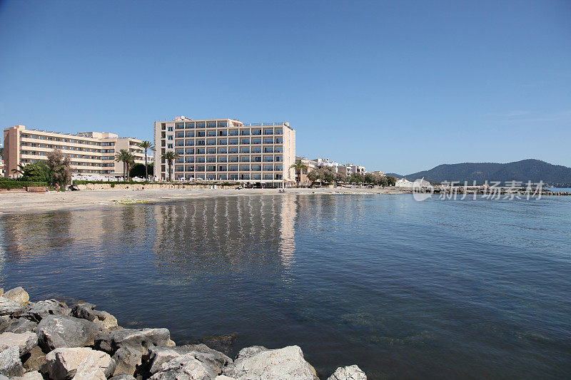 Cala Bona, Mallorca, Spain报道